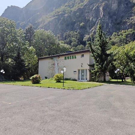 Hotel La Cascade à Vernayaz Extérieur photo